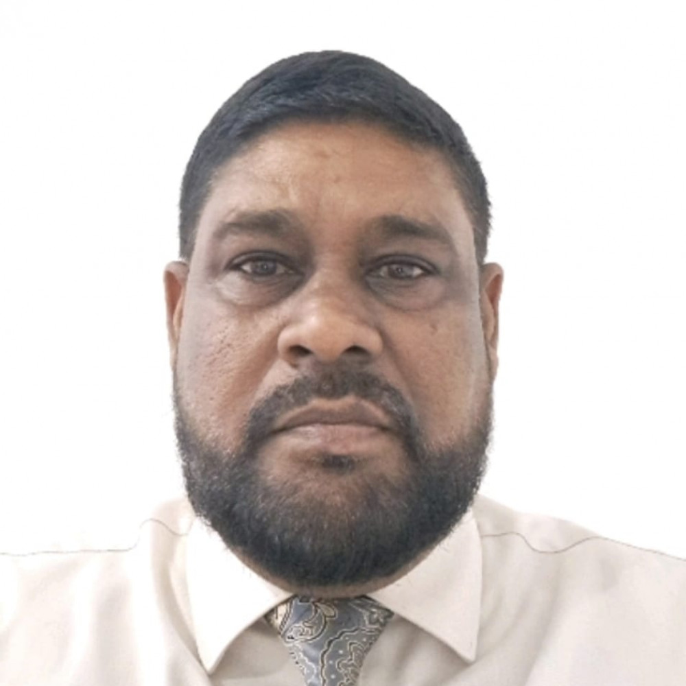 executive-adnan-hussain