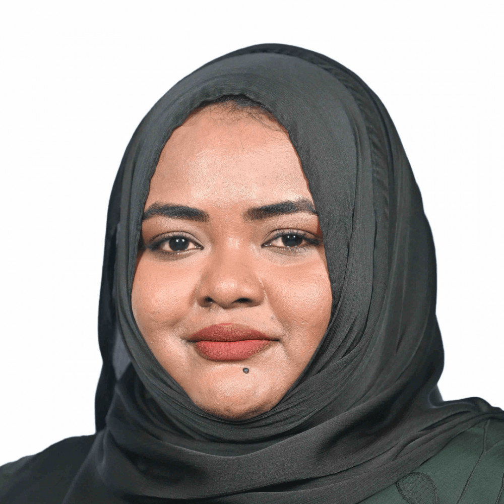 executive-nazeehaa-amadhu